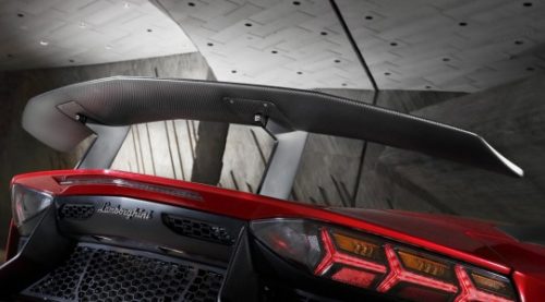 Lamborghini-Aventador-Superveloce-2015-3